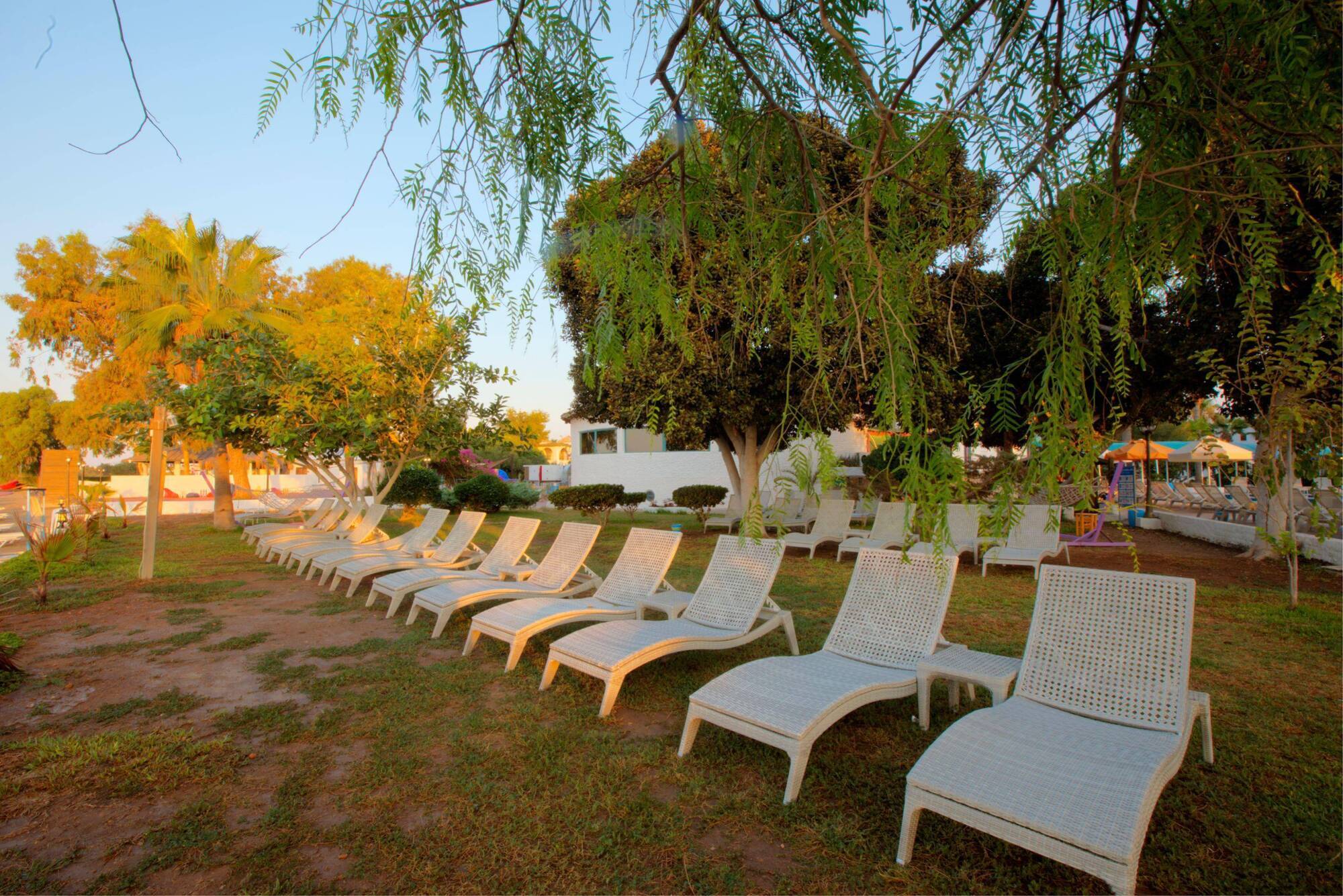 Merit Cyprus Gardens Holiday Famagusta  Buitenkant foto
