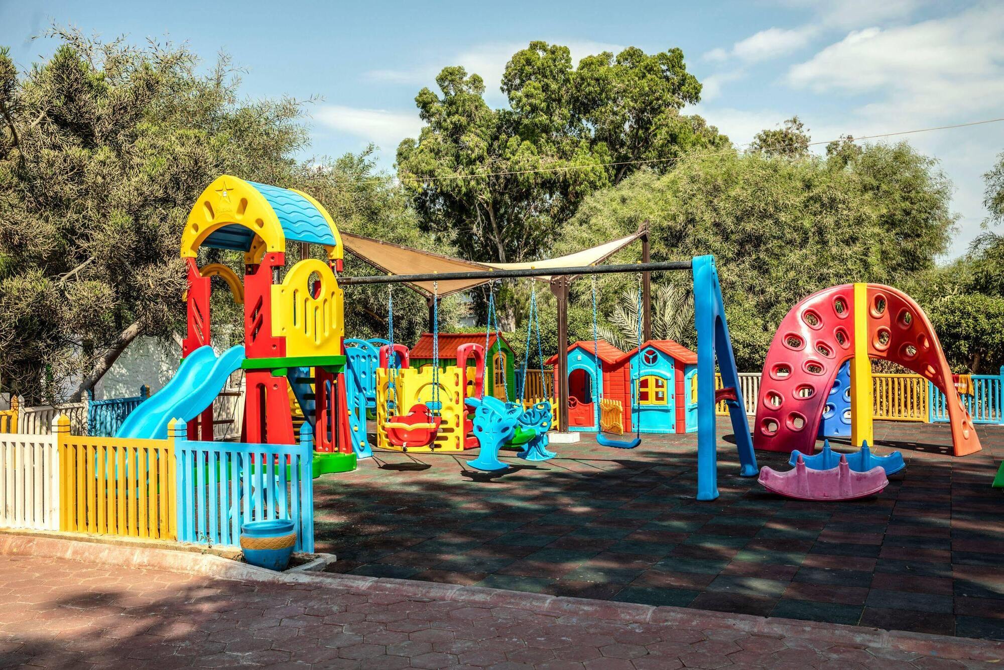 Merit Cyprus Gardens Holiday Famagusta  Buitenkant foto